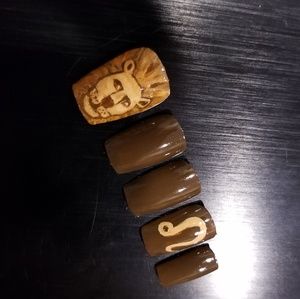 Leo zodiac glue on nails
